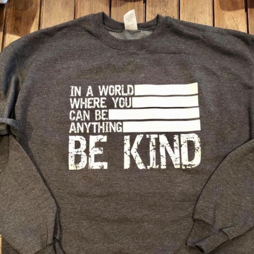 Kind CREWNECK